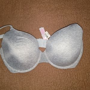 NWT Pink Victorias Secret bra